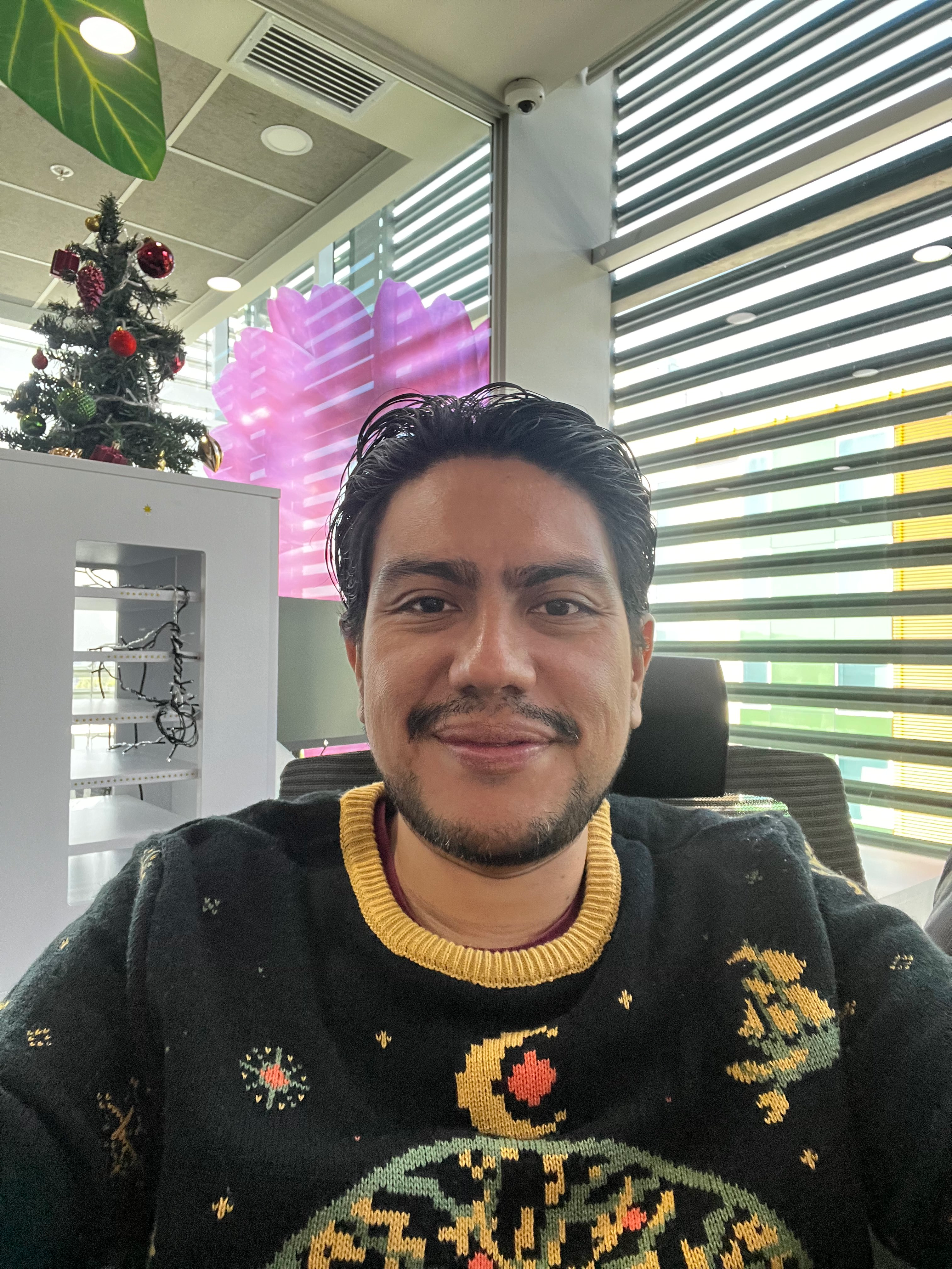 user avatar image for Jorge Yada