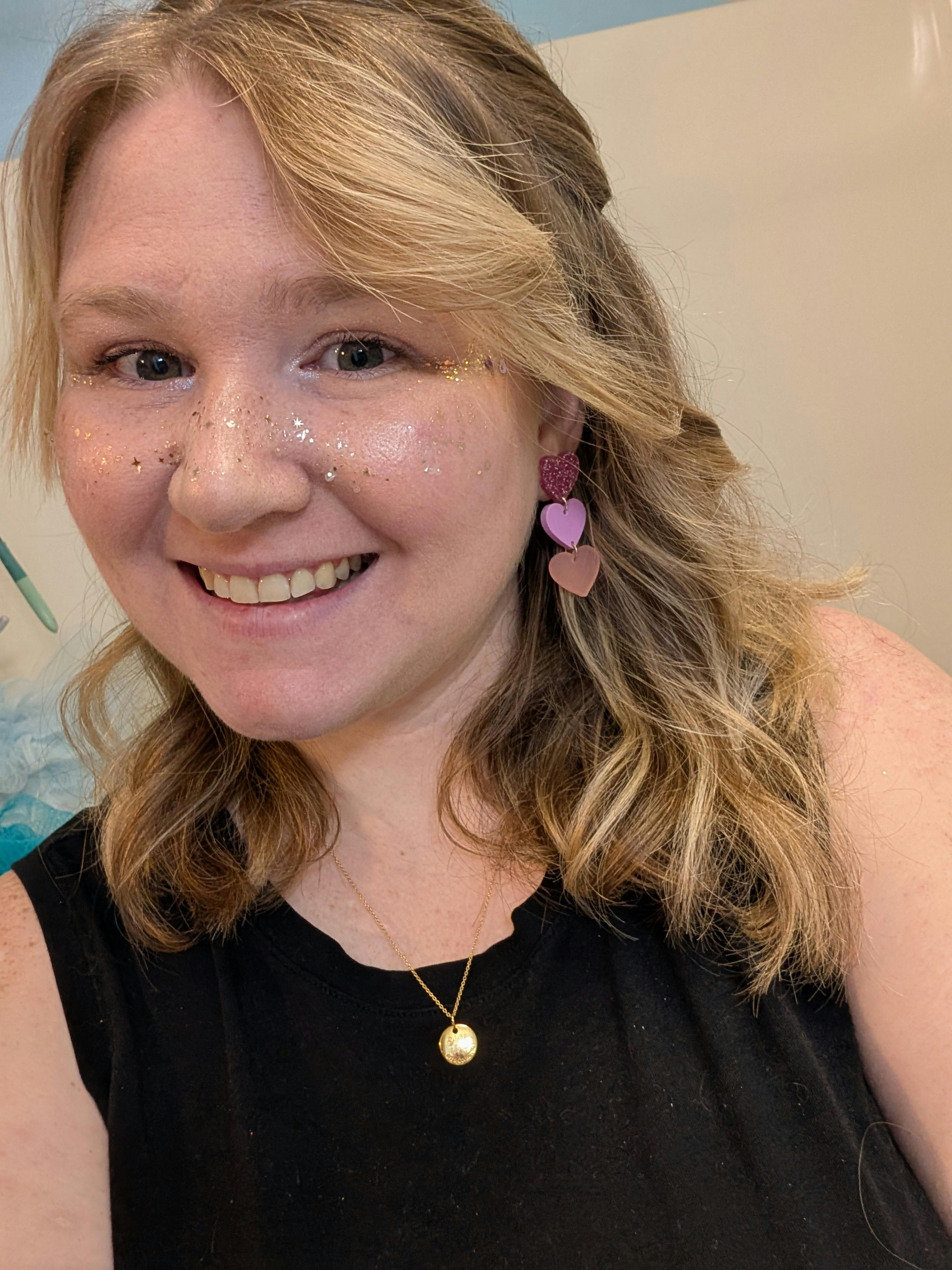 user avatar image for Cindy Davidson 