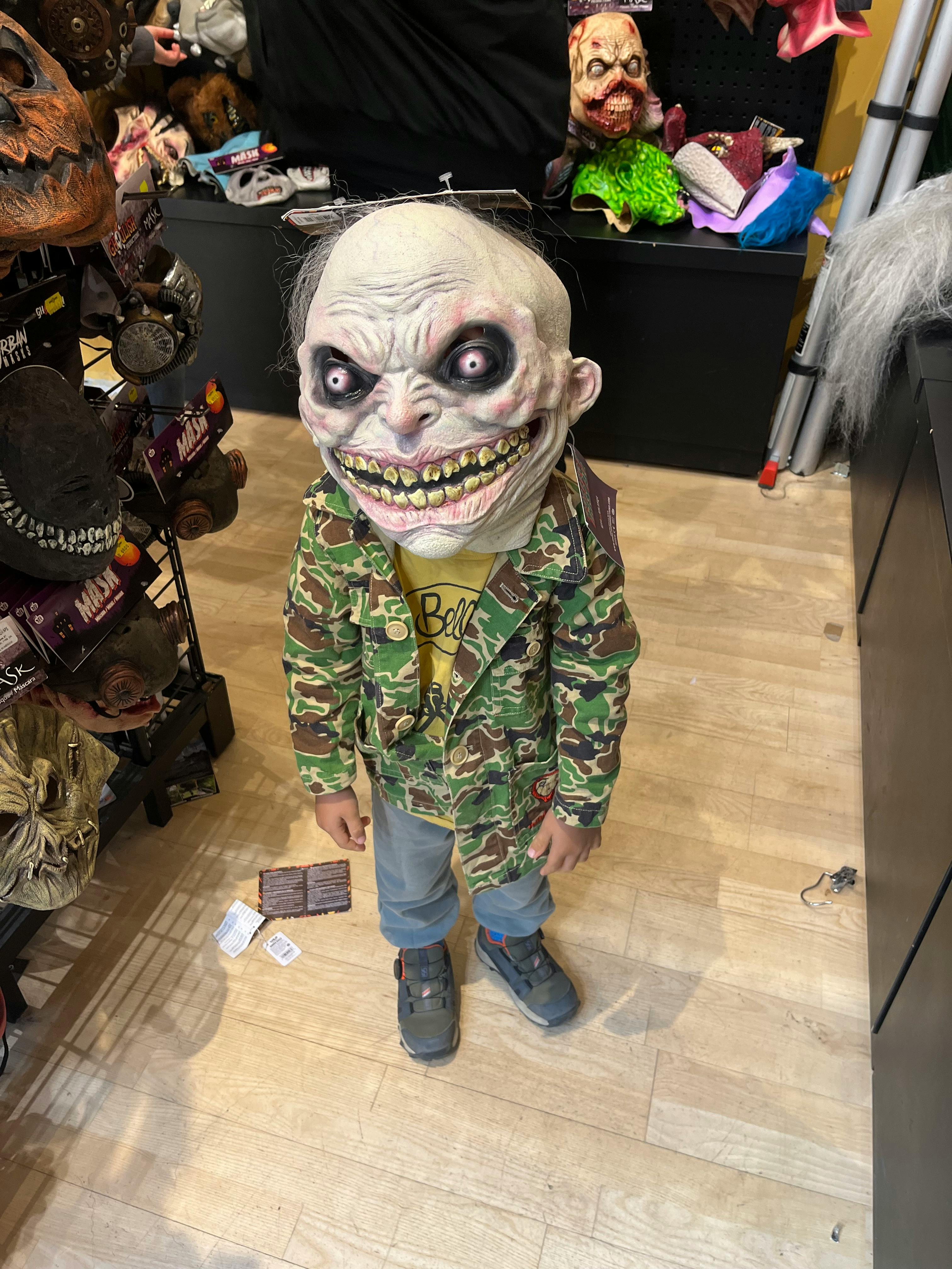 user avatar image for Thomas Minyi