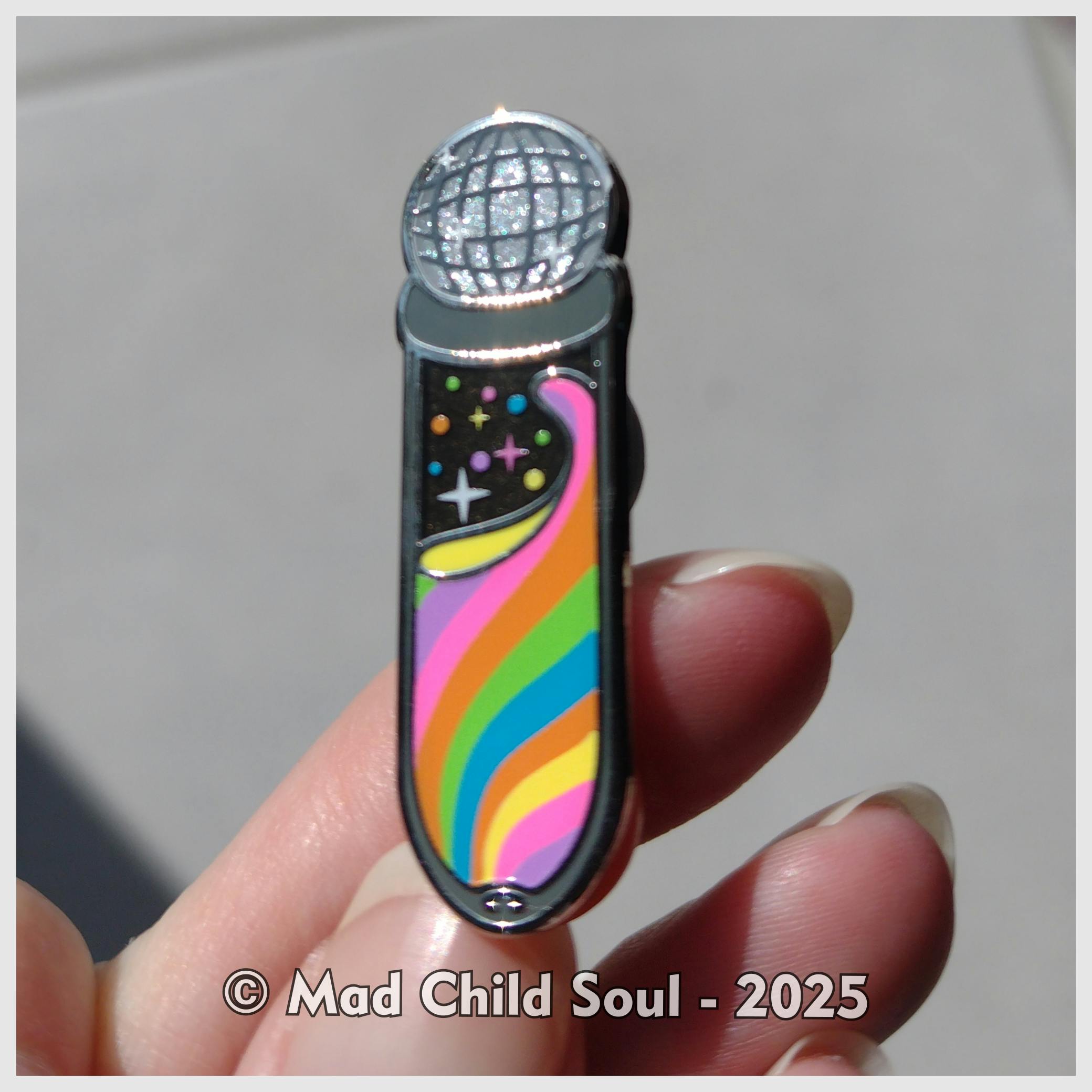 1x PIN : Nostalgic Vibes