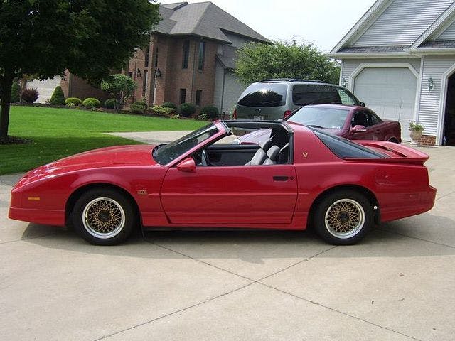 user avatar image for Kelly Schuppener