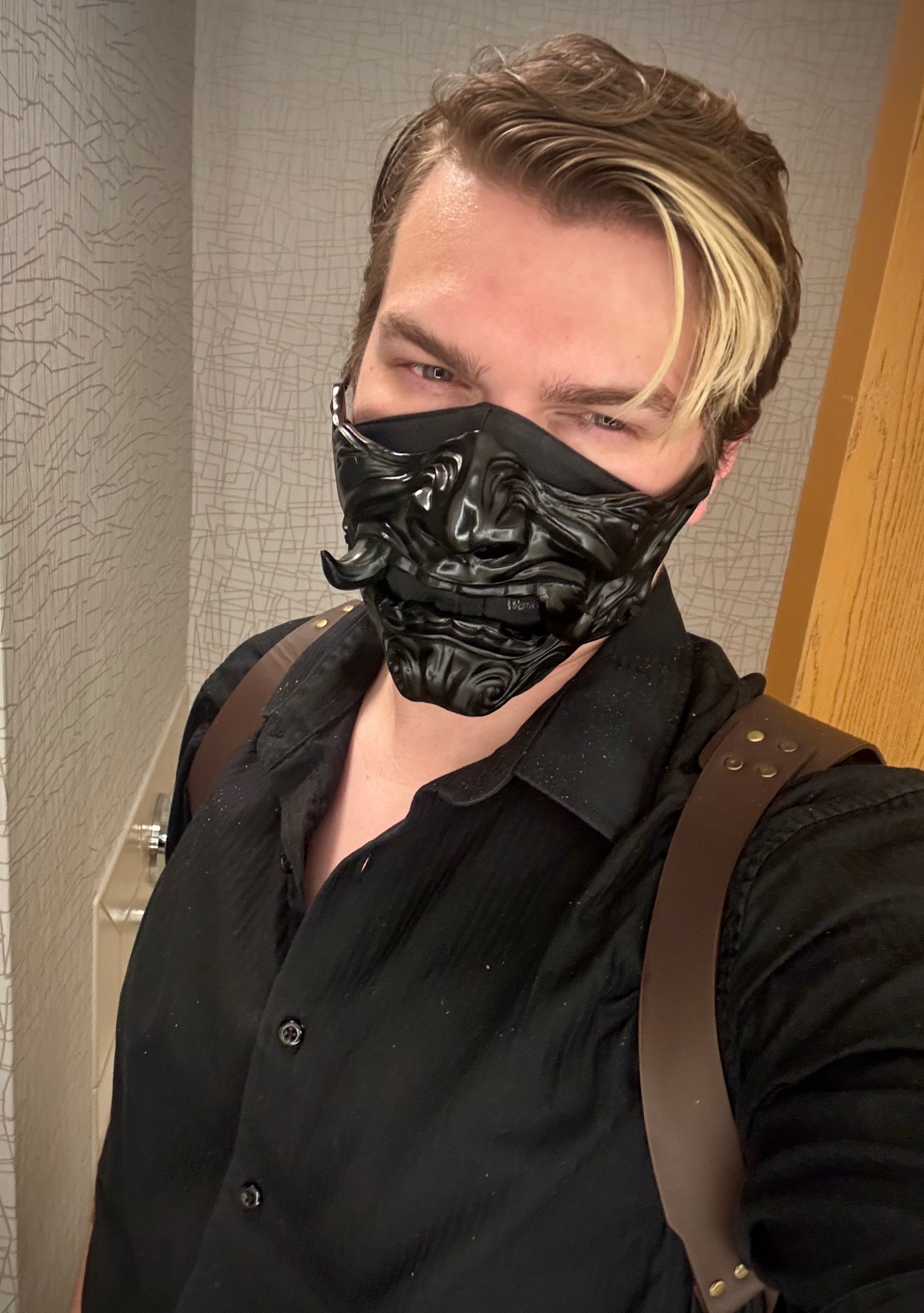 user avatar image for Leon Lightning