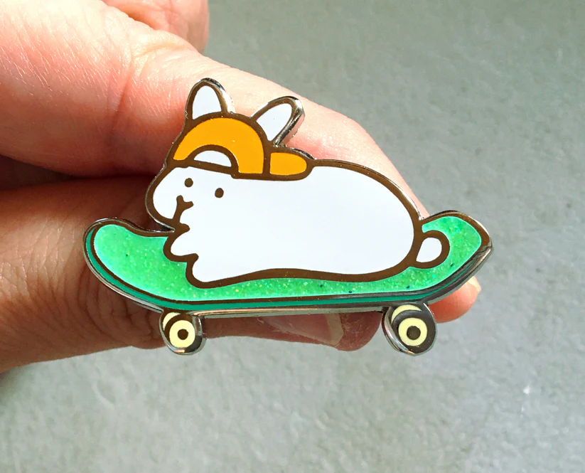 PIN - Skateboard Bunny