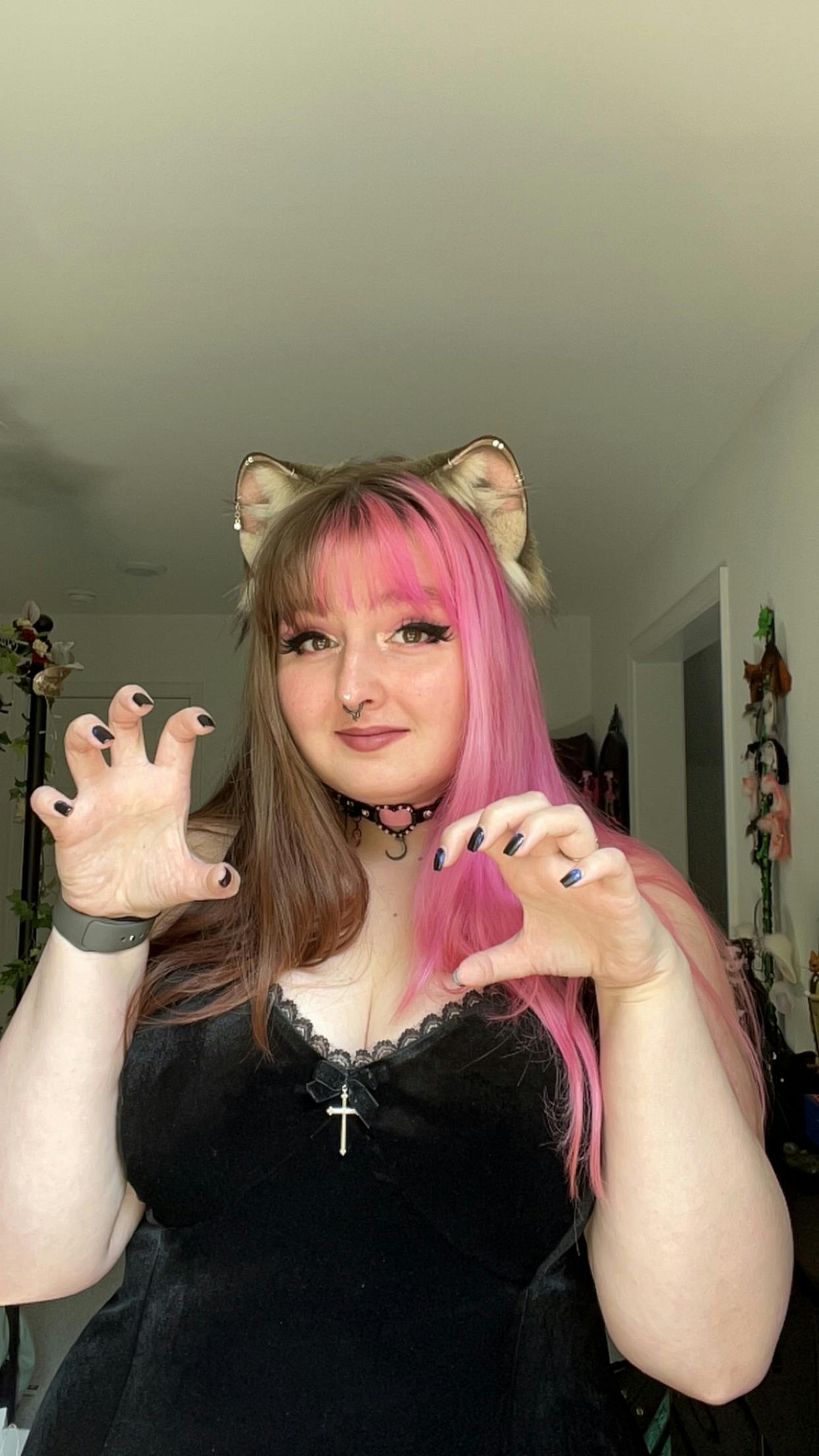 user avatar image for Ellie