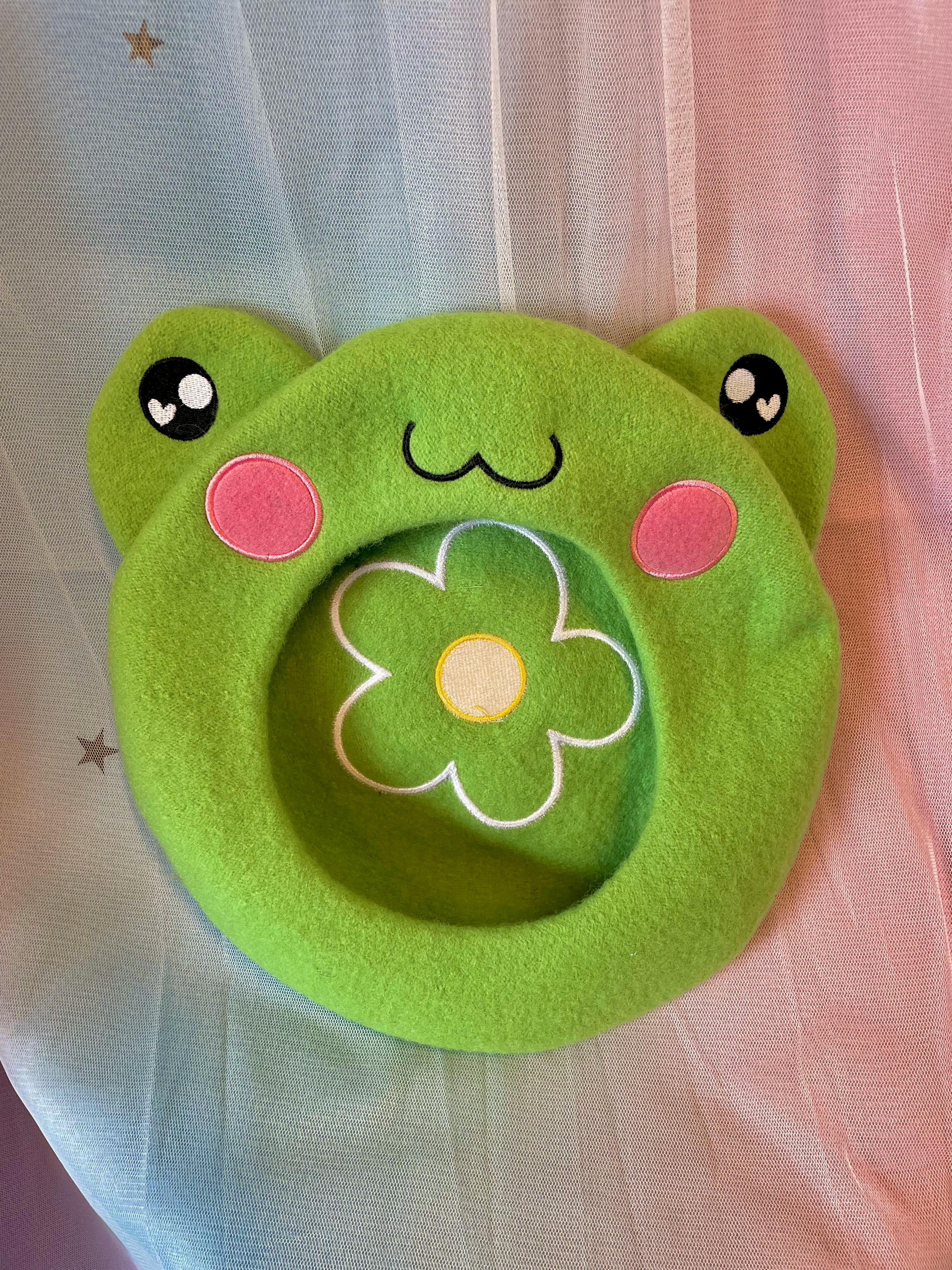 Froggy Beret