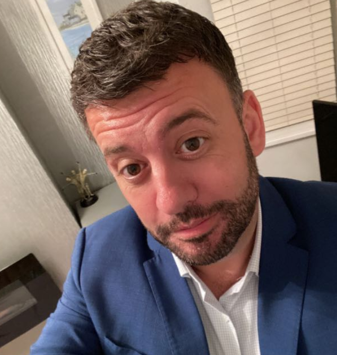 user avatar image for MrCoote80