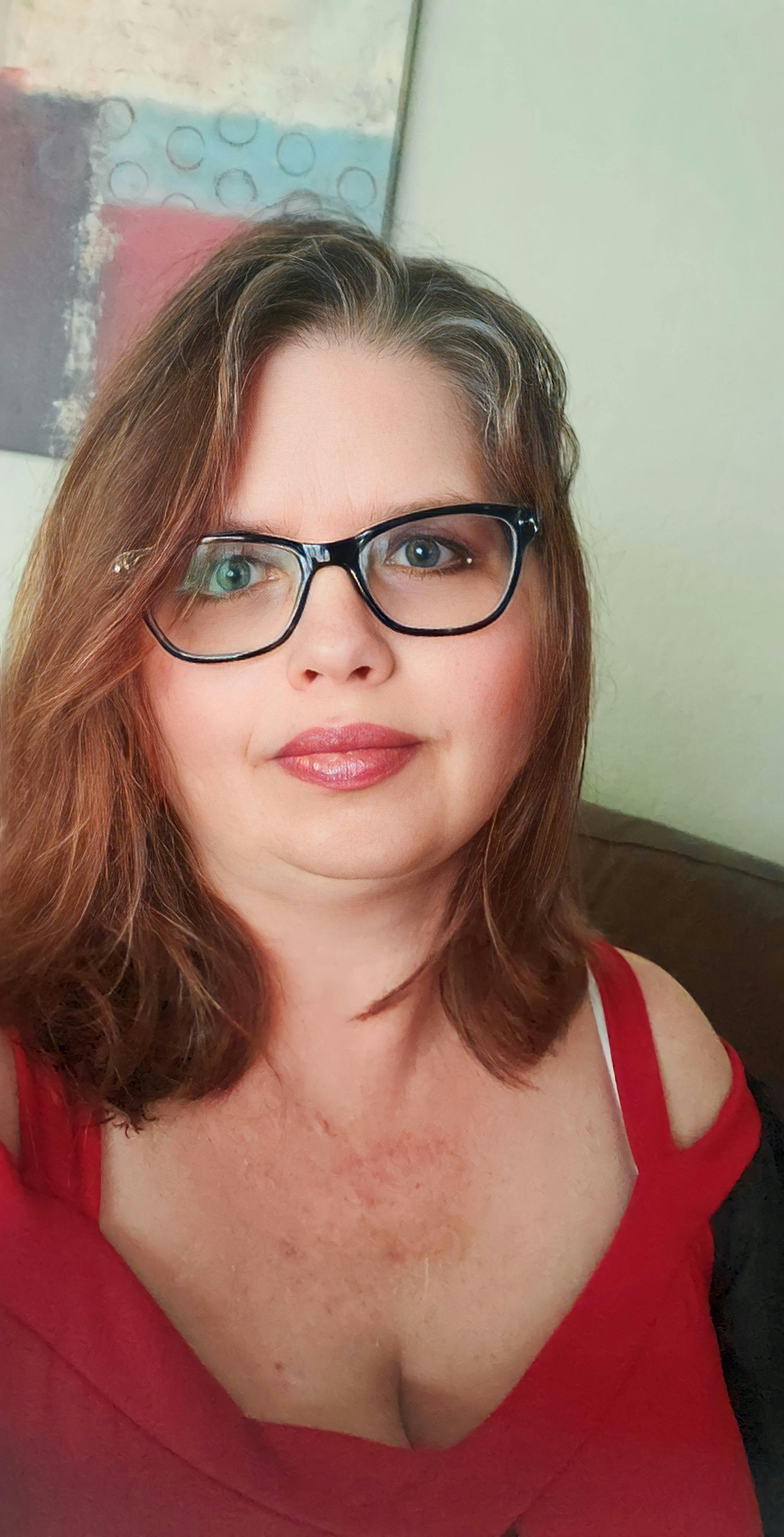 user avatar image for val stubbe 