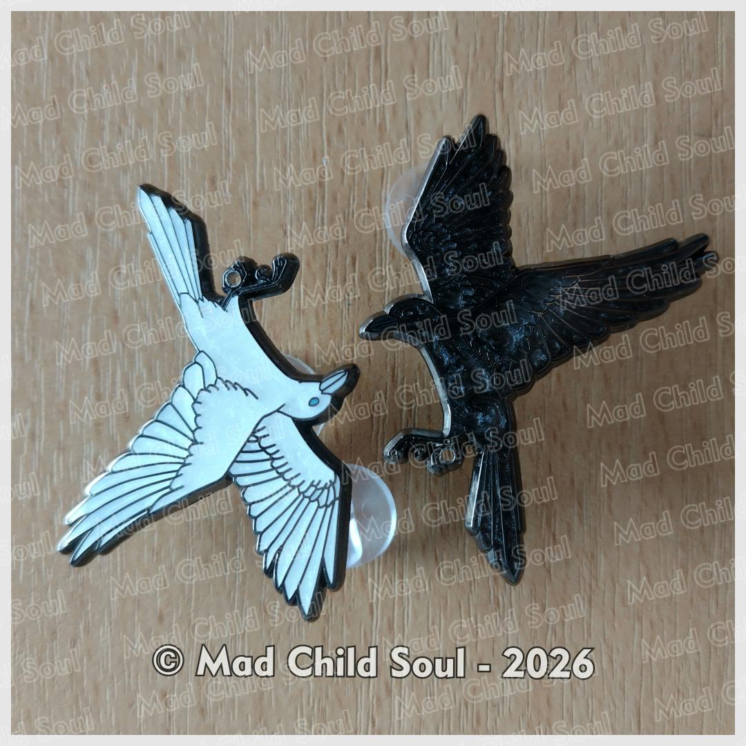 1x PIN : Crow