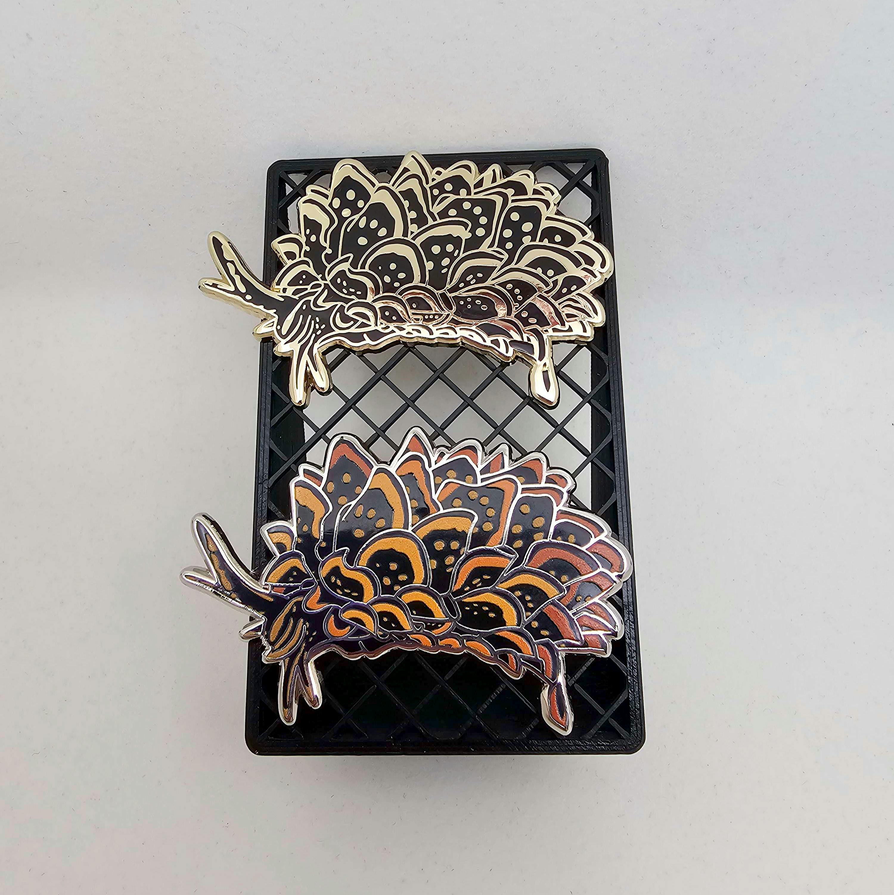 Cyerce Nigricans Pin	