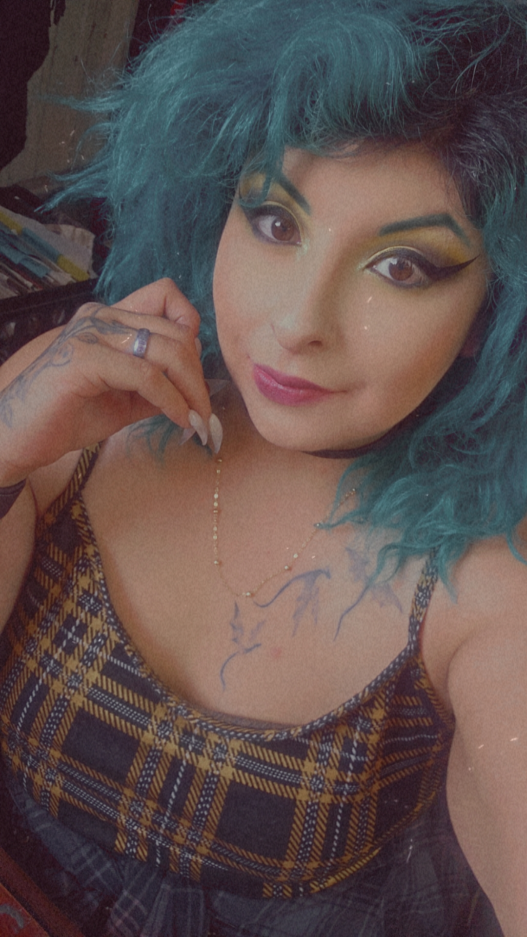 user avatar image for Mayra Scott