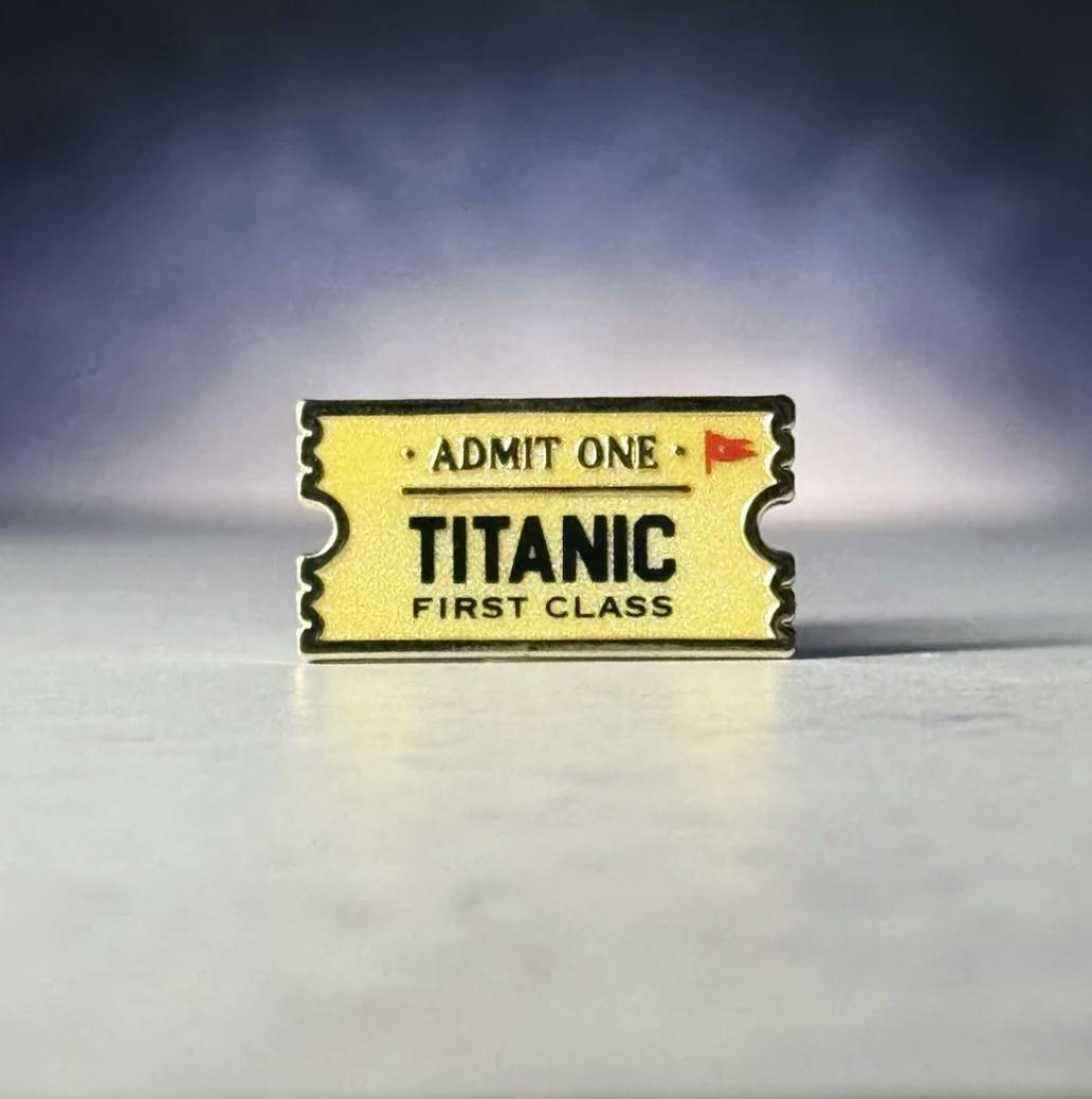 (O&T) Titanic Ticket Pin